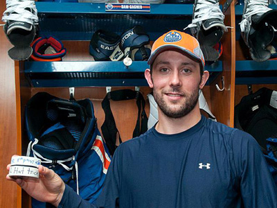 One for the Ages: Gagner puts up eight points as Oilers crush Hawks
