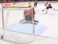 Coyotes snatch important victory away from Calgary in a Shootout
