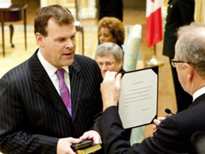 Harper announces Cabinet - Baird appointed to Foreign Affairs