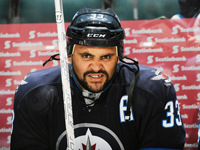 Jets: Dustin Byfuglien Will Be Staying Put