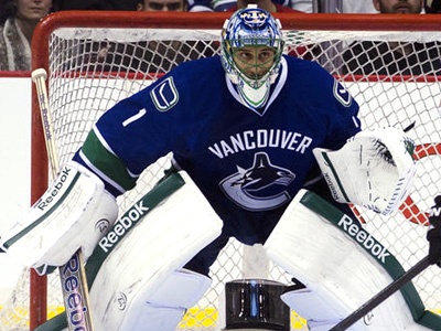 Roberto Luongo in a Leafs uniform