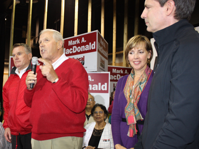 Mayor Kilger extends his support to McGuinty, MacDonald