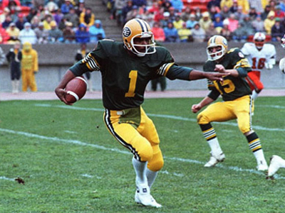 Edmonton Eskimos Football - Warren Moon 2 - 1981 West Final by Terry Elniski