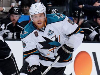 Pavelski signs five-year extension with Sharks
